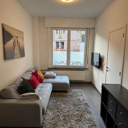 아파트 Gezellige Woning Met Tuin Centrum